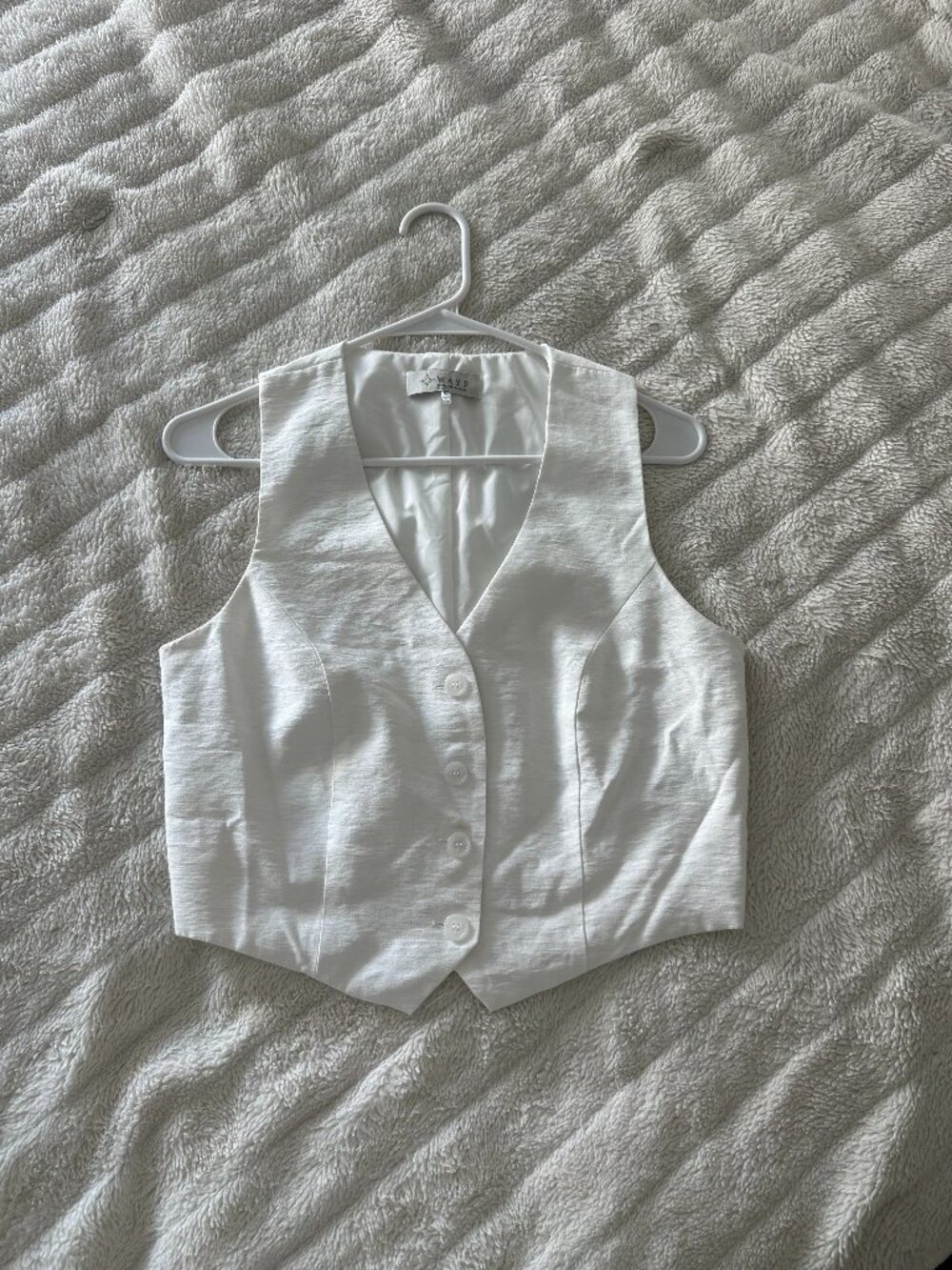 WAYF white vest size small